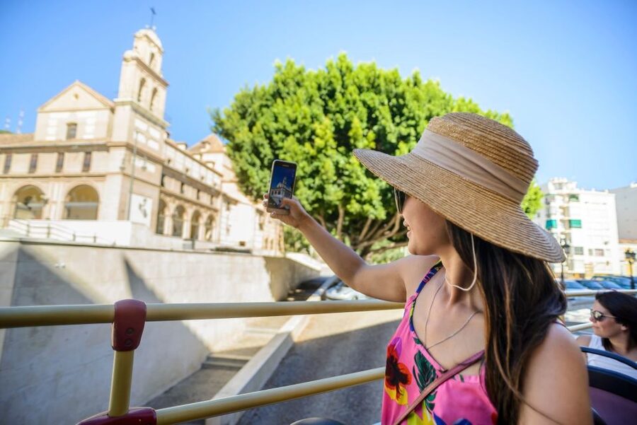 Malaga: City Sightseeing Hop-On Hop-Off Bus Tour - Choosing between the ticket options