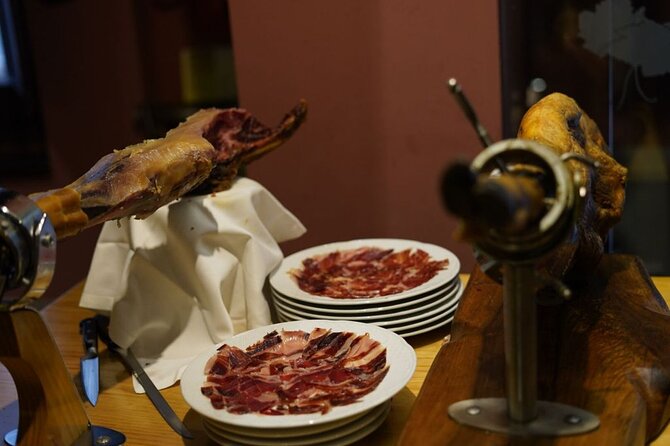 Málaga Evening Tapas Crawl Tour by Food Lover Tour - How much value do you get for $88.32?