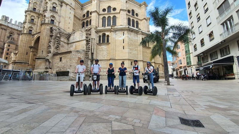 Malaga: Gibralfaro Castle, Bullring and Port Segway Tour - Guides, safety, and the small-group feel