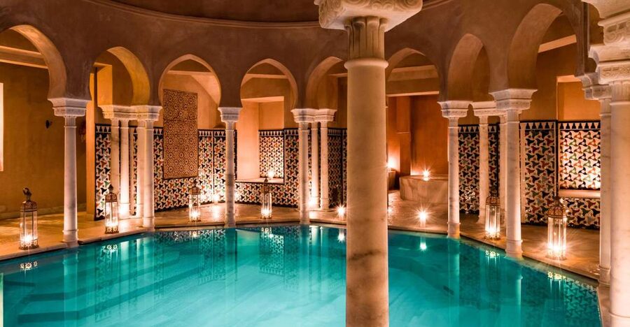 Malaga: Hammam Al Ándalus Entry Ticket with Massage - The warm, hot, and cold pools