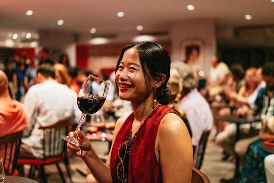 Málaga: Live Flamenco Show at Flamenco Alegría - What the $30 price buys you