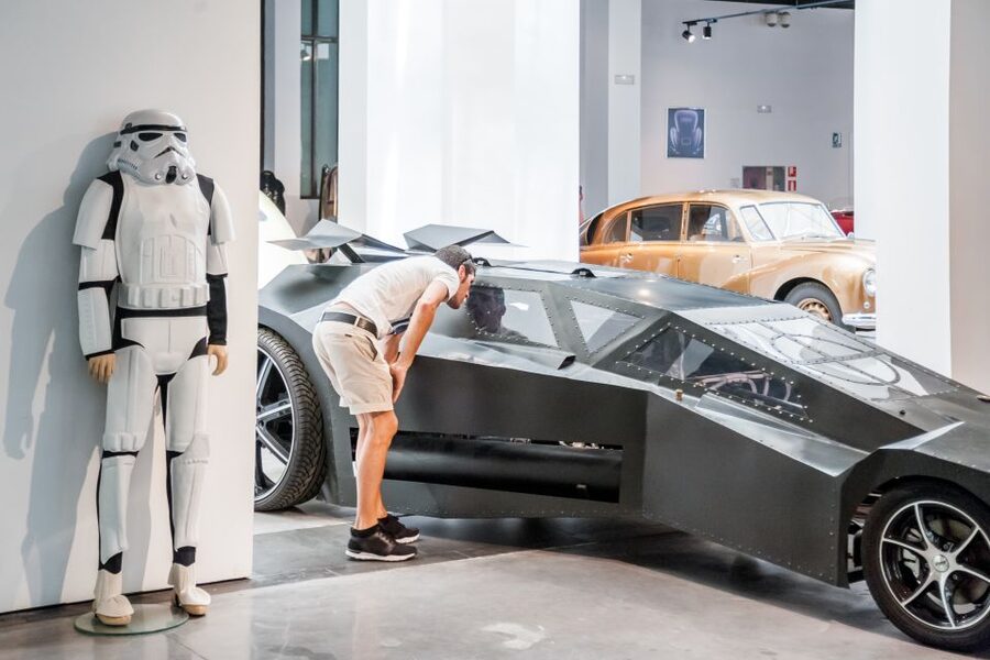 Málaga: Museo del Automóvil y la Moda Ticket - Allow 50 minutes, but do not force the pace