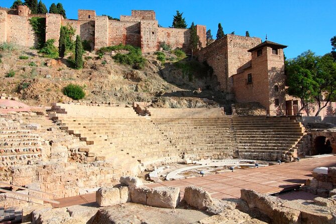 Málaga: Private Sightseeing Treasure Hunt - Quick points to know