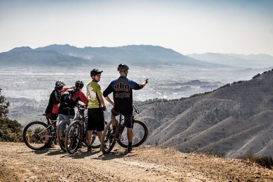 Málaga: Scenic Easy 3-Hour E-Bike Tour in Montes de Málaga - What the Bosch motor changes