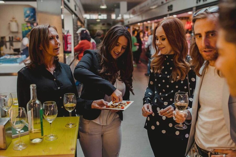 Malaga: Tapas Crawl - Who will enjoy the three-hour format