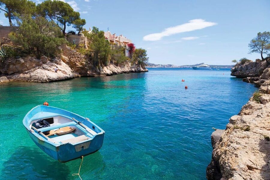 Mallorca: 2-Hour Coastline & Malgrat Islands Catamaran Tour - Choosing among the three Santa Ponça area piers