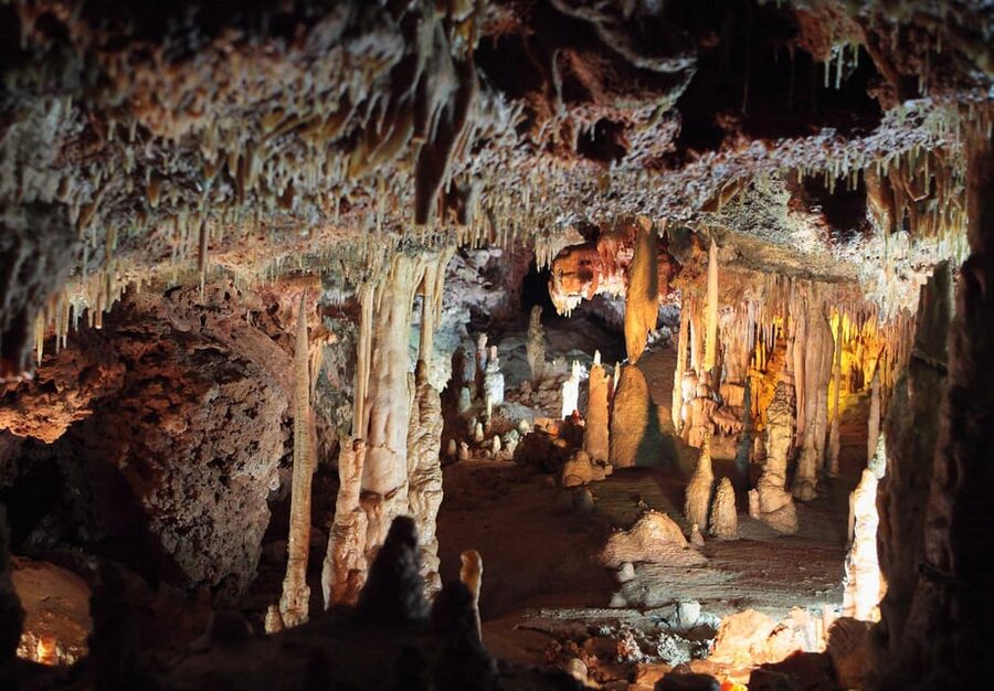 Mallorca: Drach and Hams Caves, and Porto Cristo Day Tour - Transport, pickup, and the part that needs care