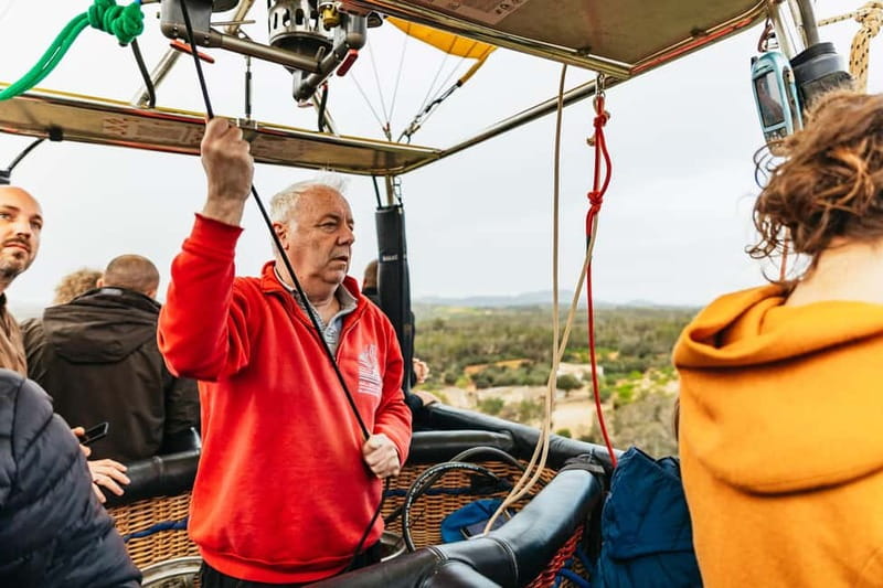 Mallorca: Hot Air Balloon Flight with Private Options - Clothes, bags, and physical requirements
