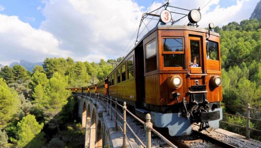 Mallorca: Island Tour with Boat, Train, and Hotel Transfer - Key points at a glance