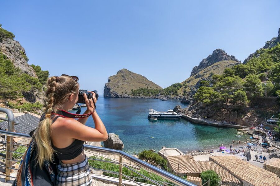 Mallorca: Island Tour with Boat, Tram & Train from the South - Who should book, and who should skip it