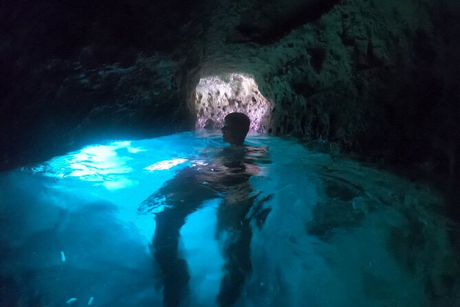 Mallorca: Kayaking, Sea Cave, Cliff Jumping & Snorkel Tour - Key points to know before you book