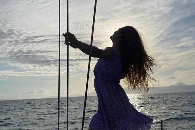 Mallorca Sailing Adventure with Snorkeling, Snacks & Drinks - What comes with the snacks and drinks