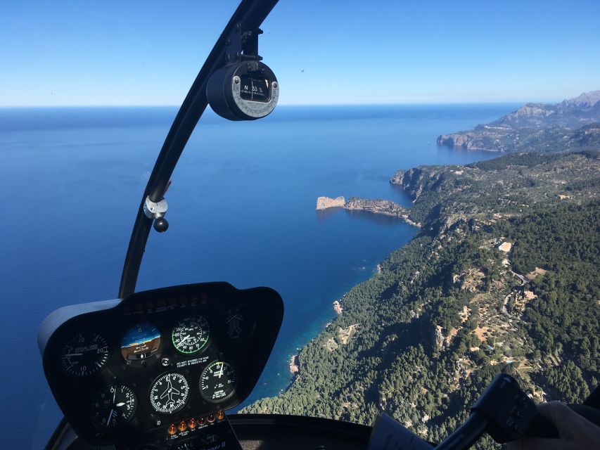Mallorca: Scenic Helicopter Tour Experience - Choosing between four flight lengths