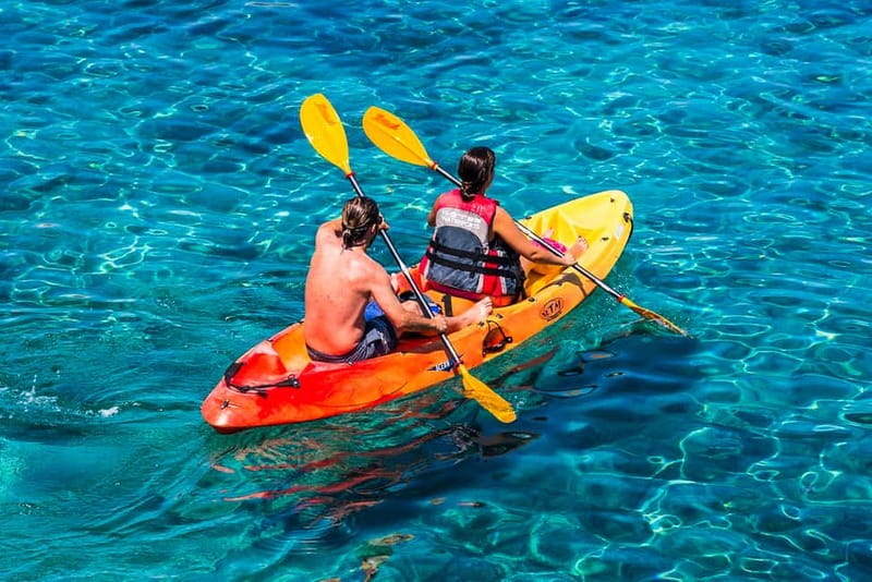 Mallorca: Sea Cave Kayaking Tour with Snorkeling and a Snack - Key points to know before you book