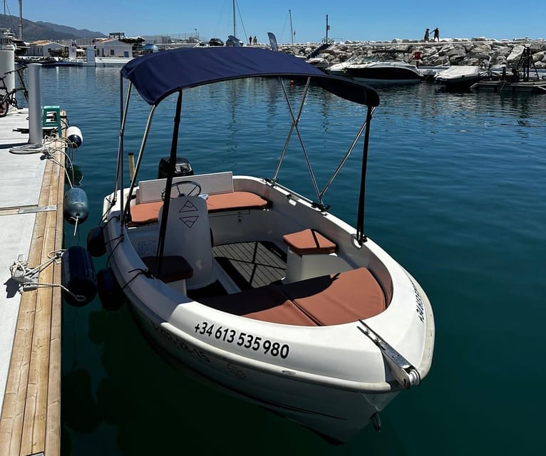Marbella: Puerto Banús Boat Rental with No License Needed - Choosing between one and five hours afloat