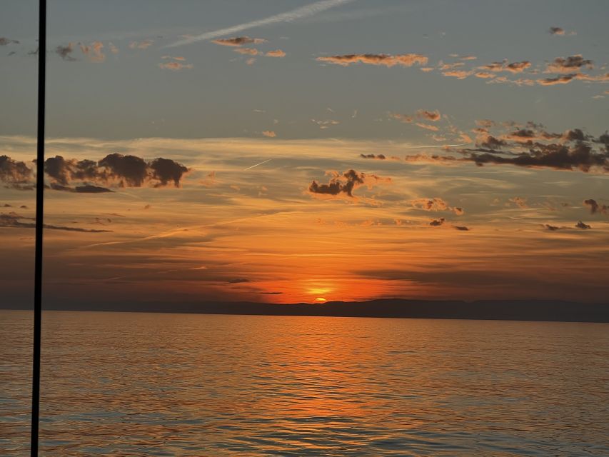 Marbella: Sunset Sailing Trip with Drinks and Snacks - Is $71 good value for two hours?