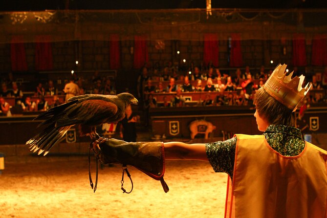 Medieval San Miguel castle with dinner-Show in South Tenerife - What arrives on your table