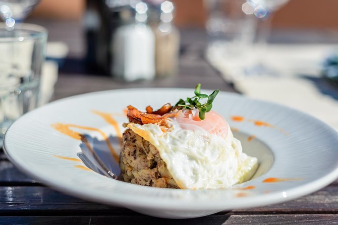 Montserrat Lunch & Wine at Farmhouse Small Group from Barcelona - What you should plan before departure