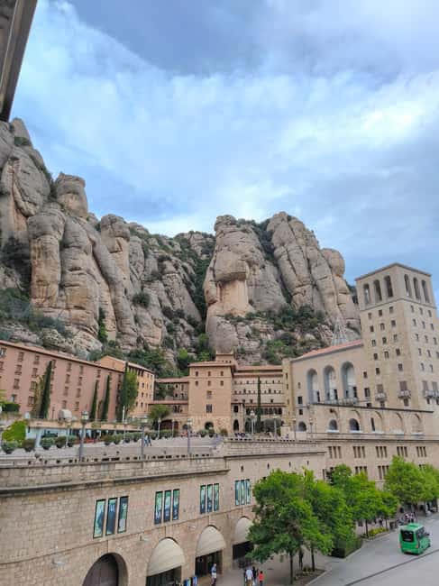 Montserrat Small Group Tour with Train and Cable Car - What the guides add to the day