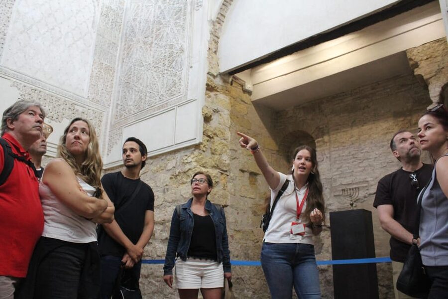 Mosque-Cathedral of Cordoba and Jewish Quarter Tour - Inside the red-and-white arches