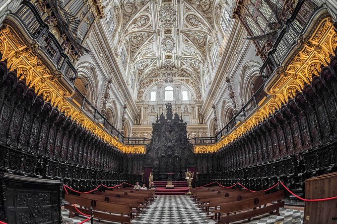 Mosque-Cathedral of Cordoba Guided Tour - The expansions through the Almanzor period