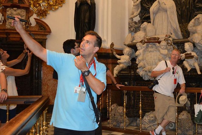 Mosque of Cordoba History Tour in English Tickets included - Audio receivers and group size
