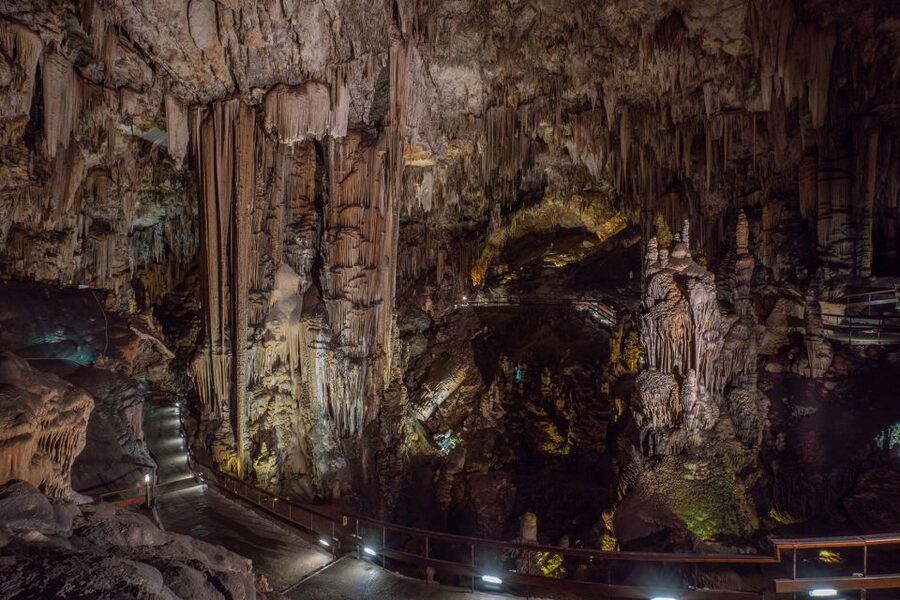 Nerja: Caves of Nerja Entry Ticket with Audio Guide - Entering the cave and following the numbered route