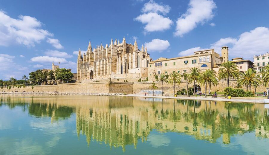 Palma de Mallorca: City Walking Tour with The Cathedral - Key points to know before booking