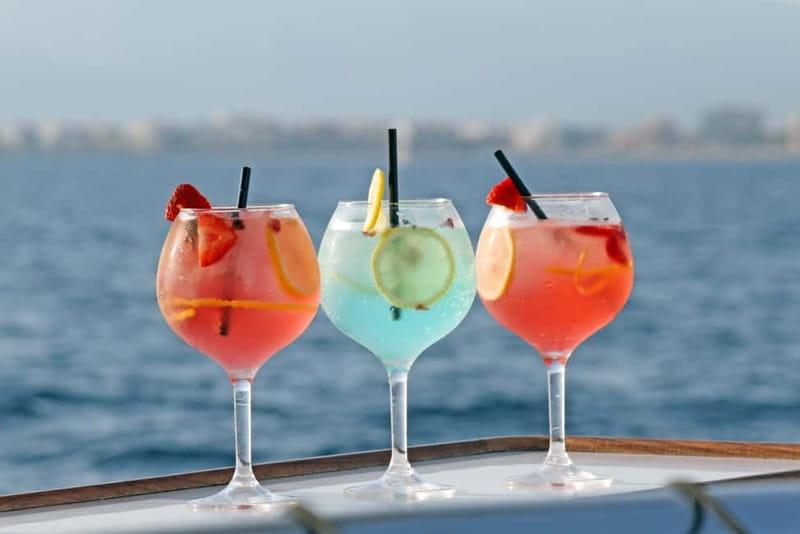 Palma de Mallorca: Deluxe Catamaran Sailing Tour with Meal - A quieter catamaran from Palma