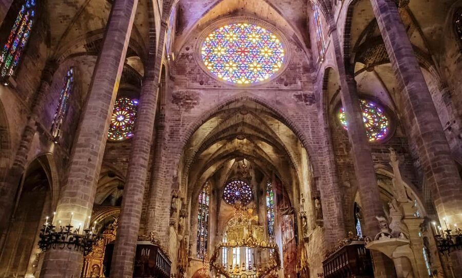 Palma de Mallorca: Old Town and Cathedral Tour - Key Points