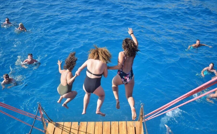 Palma de Mallorca: Palma Bay Boat Tour with Snorkeling - Is $47 a good price?