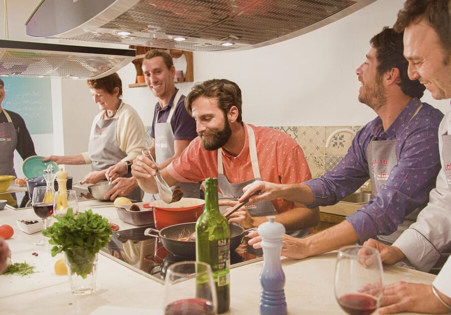 Palma de Mallorca: Spanish Cooking Experience - Booking, timing, and useful practical details