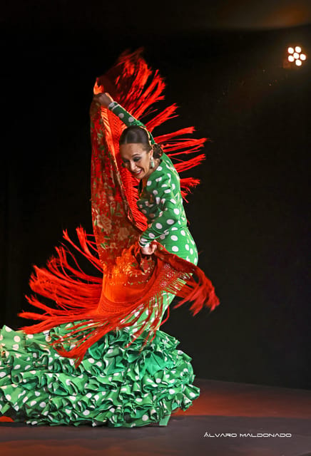 Palma: Flamenco Show at Tablao Flamenco Alma with Drink - The drink and tapas choices