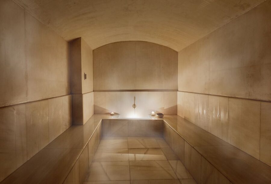 Palma: Hammam Al Àndalus Bath Session with Massage Options - What the atmosphere gets right, and where it falls short