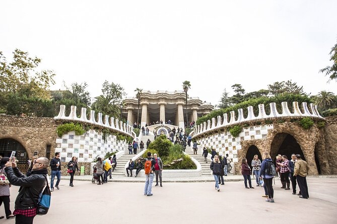 Park Guell Guided Tour with Skip the line Ticket - Gaudí’s former home and the optional museum visit