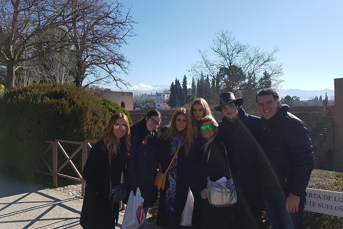 Private Alhambra Highlights Tour Including the Nasrid Palaces - Generalife gardens and the Palace of Happiness