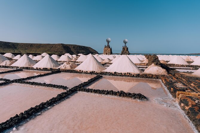 Private and Guided Tour to the Salinas de Janubio with Tasting - Planning your visit from Playa Blanca