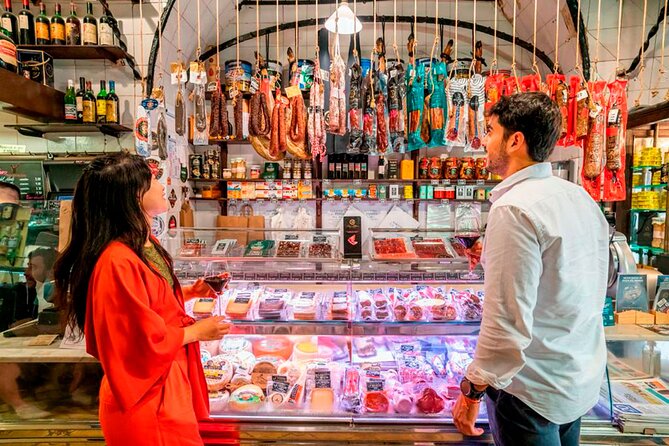 Private Tour: Tapas, Wine & Flamenco Show in Barcelona’s Old Town - Plaça de Sant Jaume and the route through the Old Town