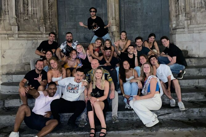 Pub Crawl Tour in Valencia - Group size, pace, and social energy