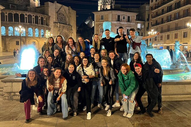 Pub Crawl Tour in Valencia - Music and atmosphere from stop to stop