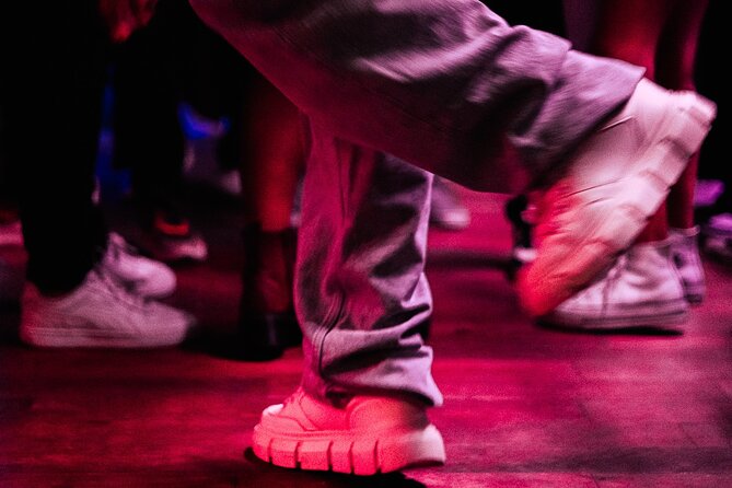 Pub Crawl Valencia | The Biggest | Club Entry Included - What this Valencia night is really designed to do