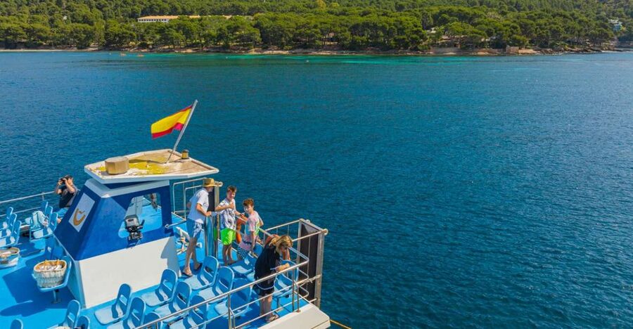 Puerto Pollença: Ferry to Formentor Beach - The 30-minute crossing across Pollença Bay