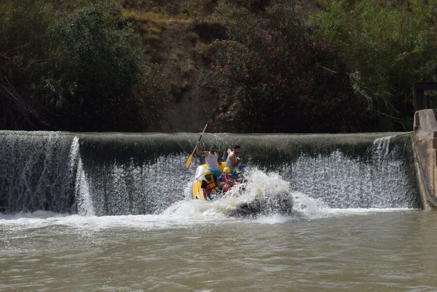 Rafting Adventure in Murcia - A gentle rafting route with plenty of splashing