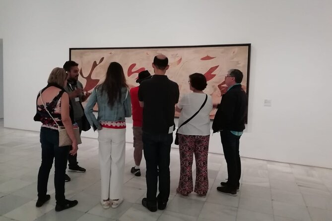 Reina Sofia Museum Guided Tour in Madrid - Why Guernica deserves a guided visit