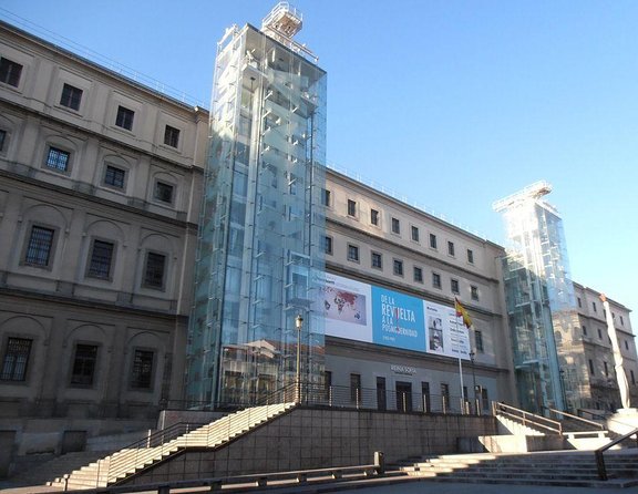 Reina Sofia Museum Small Group Tour -6 people maximum- - Key points to know before you book