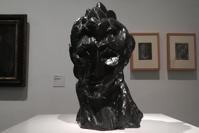 Reina Sofia Museum Small Group Tour -6 people maximum- - Why Guernica gives this 90-minute tour its focus