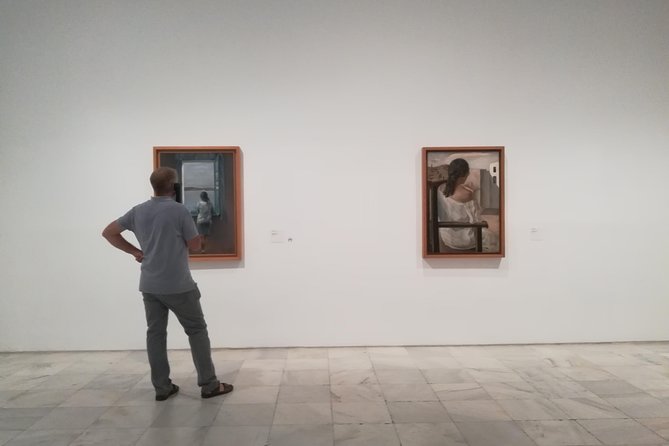 Reina Sofia Museum Small Group Tour -6 people maximum- - What the guide adds to the paintings