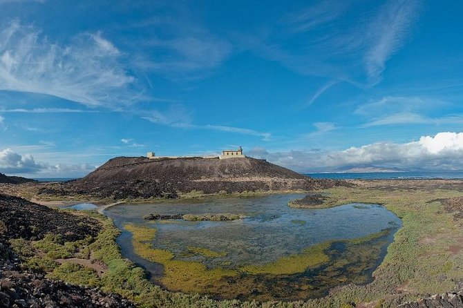 Return Ferry to Lobos Island from Corralejo, Fuerteventura - The lighthouse and the full island circuit