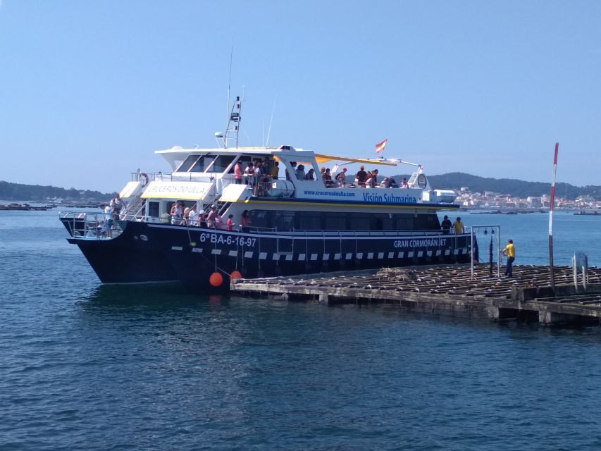 Ría de Arousa: Boat Ride to Mussel Farm with Tasting - Seeing how Galicia grows mussels, oysters, and scallops