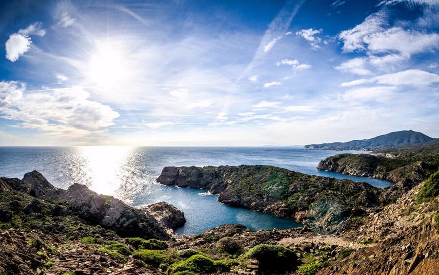Roses: Cap de Creus & Port Lligat Boat Tour w/ Cadaqués Stop - Reaching the Cap de Creus Lighthouse